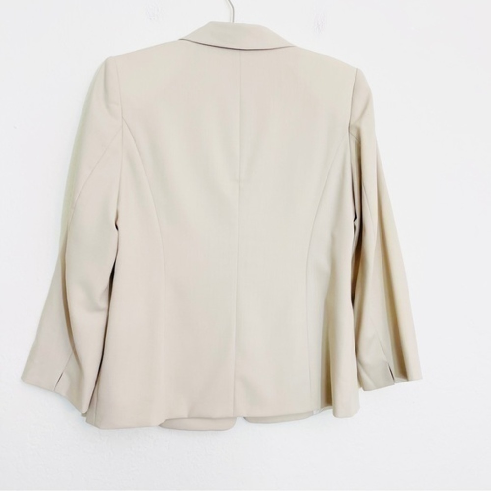 Betty Barclay Collection Virgin Wool Blend Blazer Jacket Size Medium Tan - Picture 4 of 9